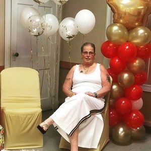 Meet your Posher, Sandy